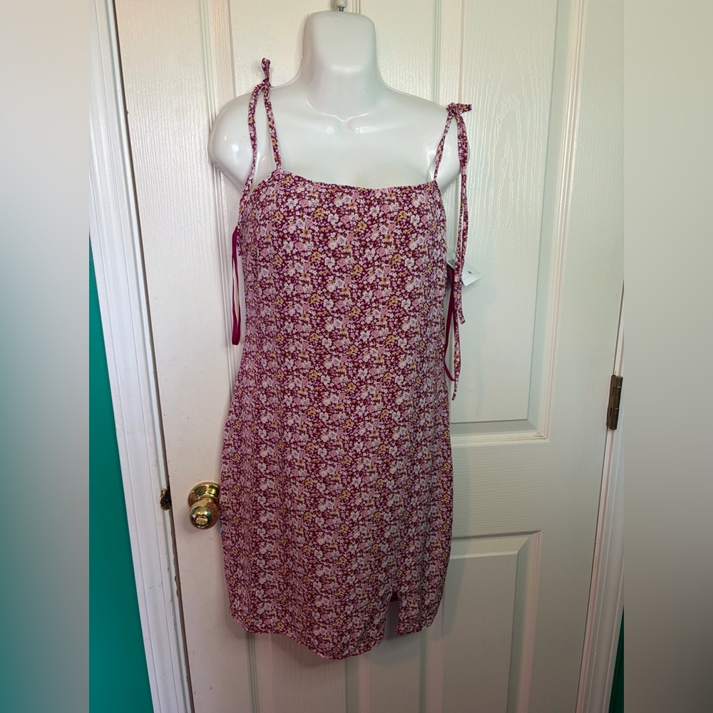 Forever 21 Plum Multi Floral Woven Sundress Tie Strap Square Neck Knee Length M
